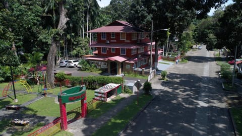 Hostal Amador Familiar Hostel in Panama City, Panama