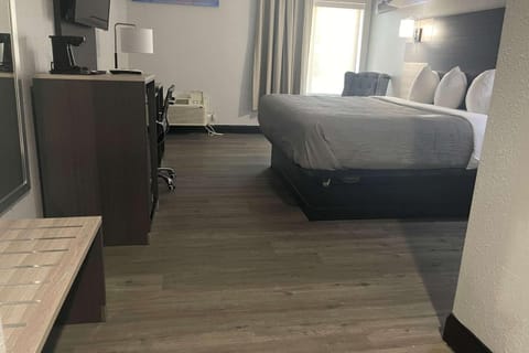 Quality Suites Hotel in Abilene