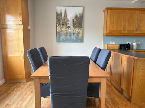 Milltown Apartment Apartment in Donegal City