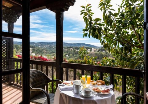 Parador de Tortosa Hotel in Tortosa