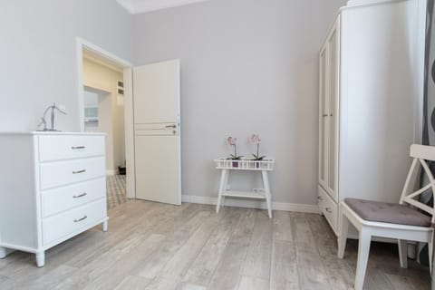 Rental Apartments Krochmalna Wohnung in Warsaw