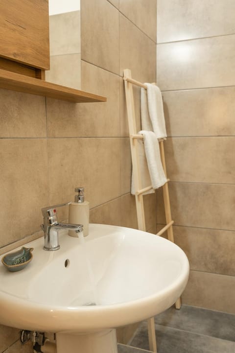 Joo Nest - Your home near Piraeus Port Apartment in Pireas