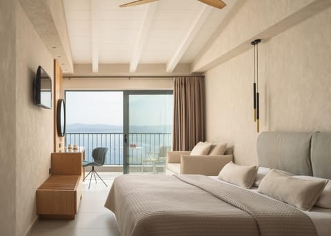 TV and multimedia, Bedroom, Sea view