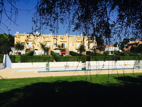 Off site, Garden, Swimming pool