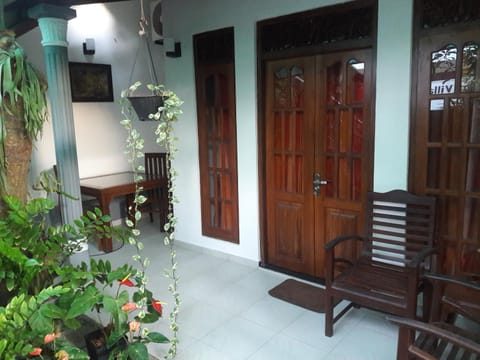 Aayu's Guest Bed and Breakfast in Western Province