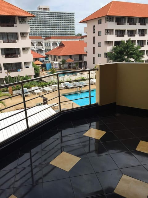 Jomtien Plaza Residence B408 By Mr.Kiss Condo in Pattaya City