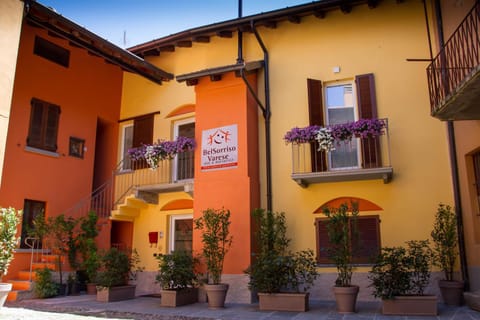 Property building, Street view