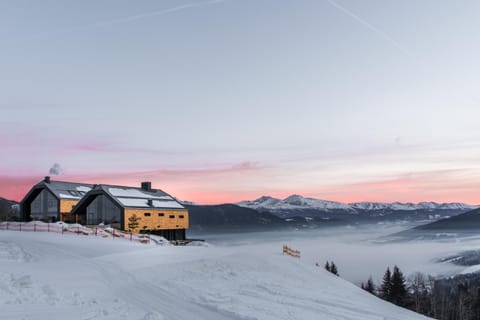 Property building, Natural landscape, Winter, Skiing, Sunrise