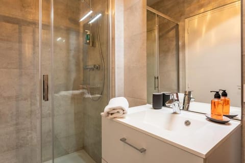 Leperdit - bail mobilite - beau T2 Apartment in Rennes