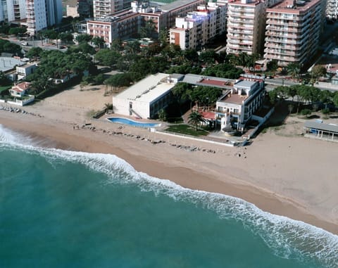 Bird's eye view, View (from property/room), Area and facilities