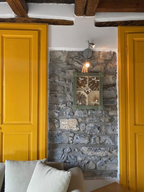 Appartamento tra i laghi di Como e Lugano Apartment in Lugano