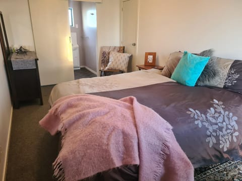 Lanark Mews Farm Stay in Auckland Region