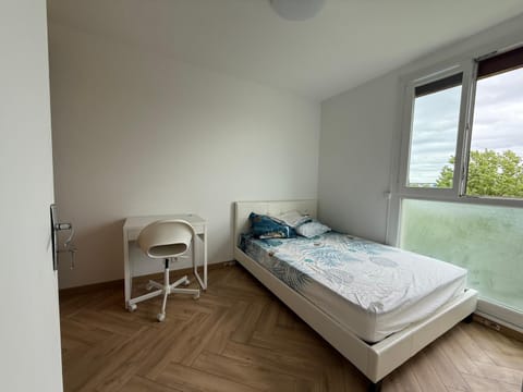 Votre havre de paix à Champigny Apartment in Noisy-le-Grand