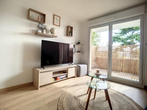 La Brioch'inn - Appartement Moderne et Lumineux - Proche FAC ITC Rabelais Apartment in Brittany