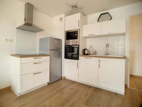 La Brioch'inn - Appartement Moderne et Lumineux - Proche FAC ITC Rabelais Apartment in Brittany