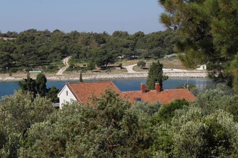 Apartments by the sea Mali Losinj (Losinj) - 2496 Condominio in Mali Losinj