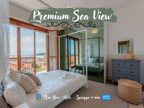 Bed, Photo of the whole room, Bedroom, Sea view, internet