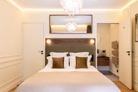 Hausman Suites - Appart Hotel Apartment hotel in Caluire-et-Cuire