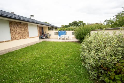 Le Luma - Maison 6 prs - Jardin - Ping-Pong House in Torcy