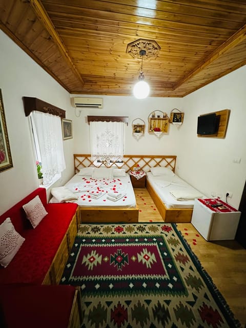 Kore Guest House Bed and Breakfast in Vlorë County, Albania