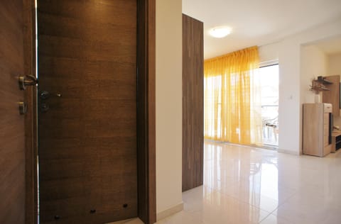 Spacious apartment sleeps 4 by the beach Apartment in Premantura