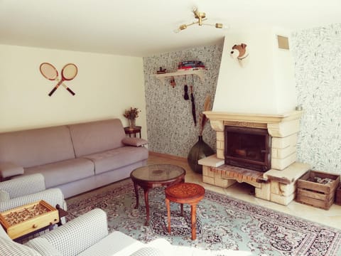 Property building, Living room