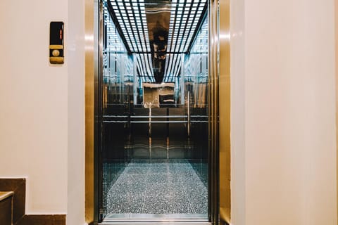 elevator