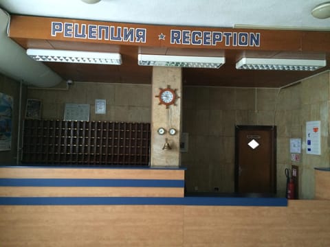 Lobby or reception, Lobby or reception