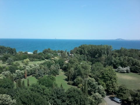 Day, Garden view, Sea view