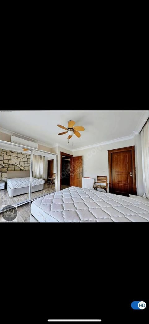 Bed, Bedroom, air conditioner