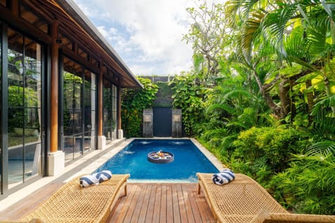 Garden, Pool view, sunbed