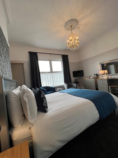 Birkdale Guest House Bed and Breakfast in Shanklin