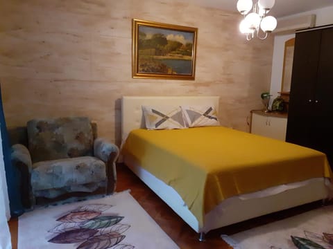 Guest House Cvoro Bed and Breakfast in Kotor Municipality
