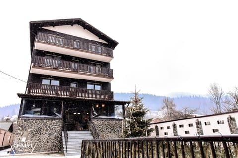 Facade/entrance, Garden, Balcony/Terrace, Decorative detail