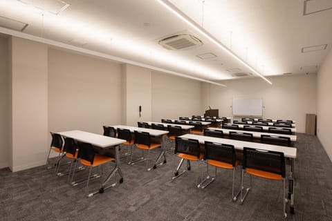 Meeting/conference room