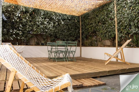 Patio, Balcony/Terrace