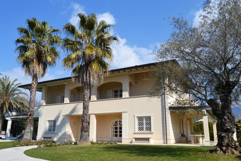 Villa Ginevra - Luxury Villa Villa in Forte dei Marmi
