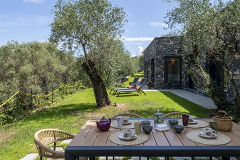 Patio, Garden, Garden view