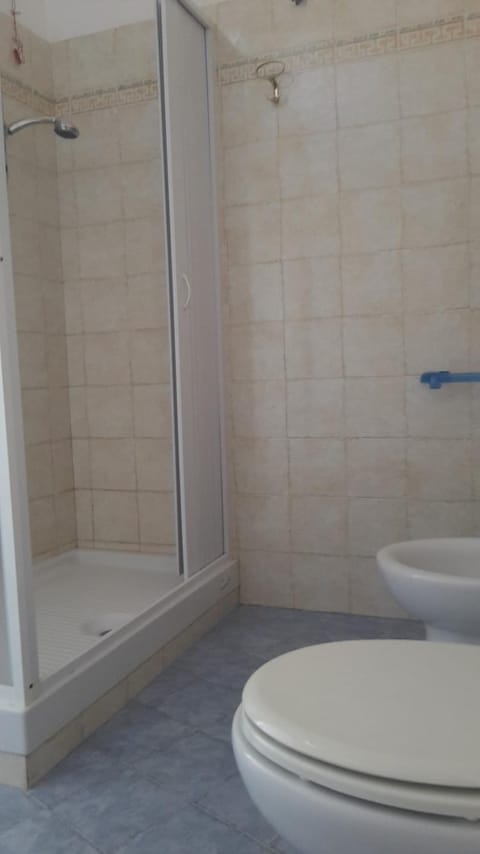 Rose Apartment Eigentumswohnung in Crotone