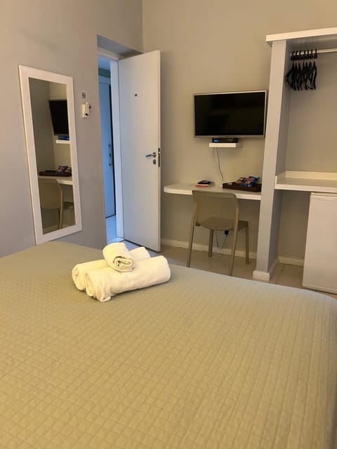 TV and multimedia, Photo of the whole room