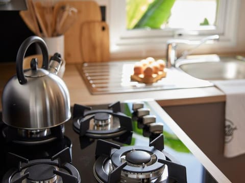 Mobil home 6 pers avec terrasse, 3 chambres - API-1-52-651 Campground/
RV Resort in Provence-Alpes-Côte d'Azur