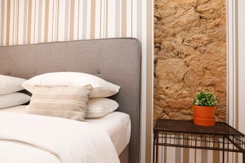 Flores Guest House Bed and Breakfast in Lisbon
