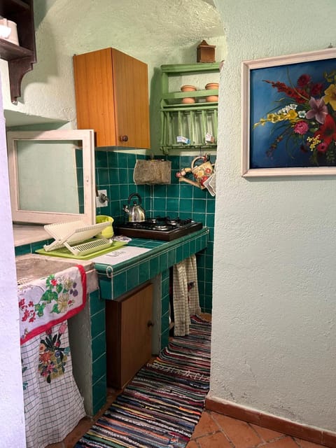PM 14 Via della Via Apartment in Province of Massa and Carrara