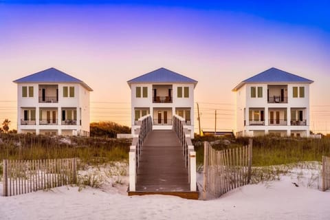 Whitecap - Beachfront Gem with Pool & Elevator House in Romar Beach