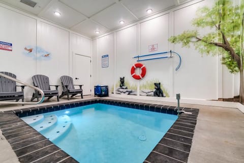 Swimming pool, Swimming pool