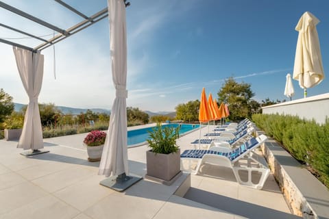 LCT Holiday Home Mia Villa in Split-Dalmatia County