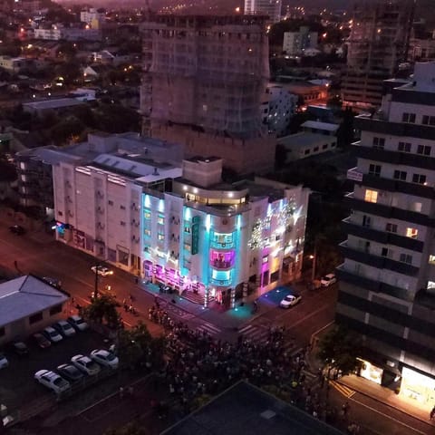 Bird's eye view, City view, Street view