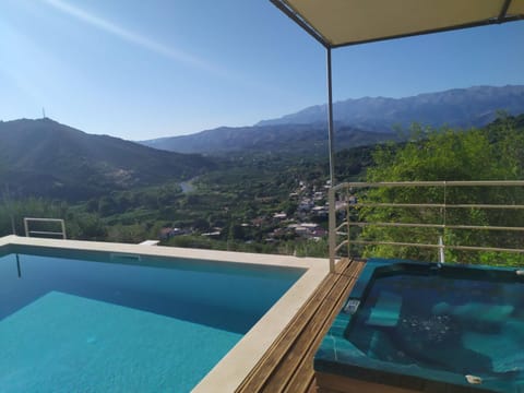 Day, Natural landscape, Mountain view, Pool view, Swimming pool