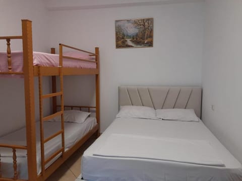 Jasmina Apartments Apartment in Ksamil