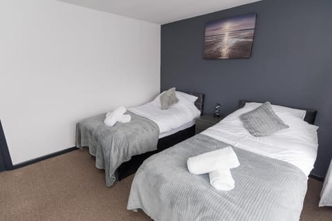 Future Stays home from home ! 2nights minimum! Apartment in Stourbridge